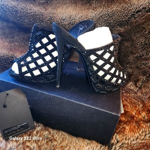 Giuseppe Zanotti Black Stilettos, Used